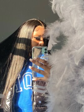 Bone Straight Human Hair Wig Transparent Hd Lace Front Wig Pre Plucked 250 Density Brazilian 13x4 Lace Frontal Wig review