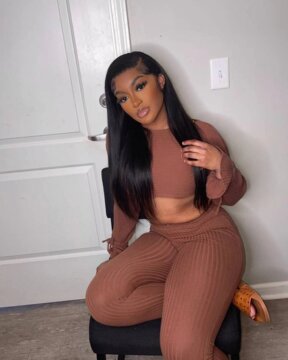 Bone Straight Human Hair Wig Transparent Hd Lace Front Wig Pre Plucked 250 Density Brazilian 13x4 Lace Frontal Wig review