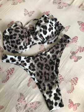 New Sexy Leopard Bikini Women Swimwear Female Swimsuit Two-pieces Bikini set Underwire Bather Bathing Suit review