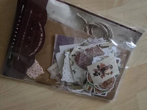 Enno Chapter Vintage Ephemera Kit