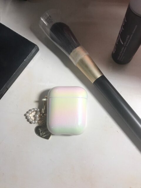 HOLOGRAPHIC PEARL AIRPODS CASE