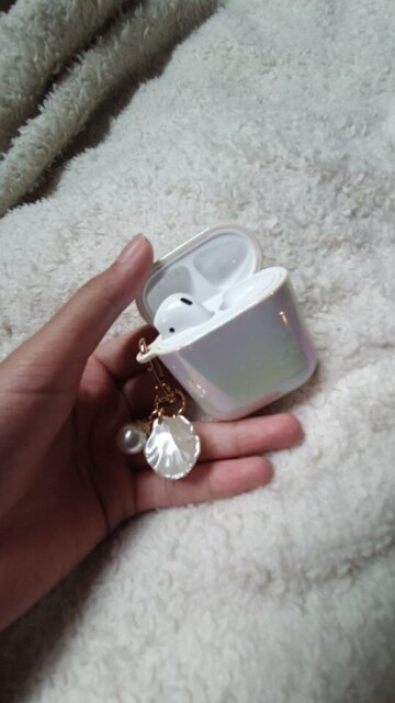 HOLOGRAPHIC PEARL AIRPODS CASE