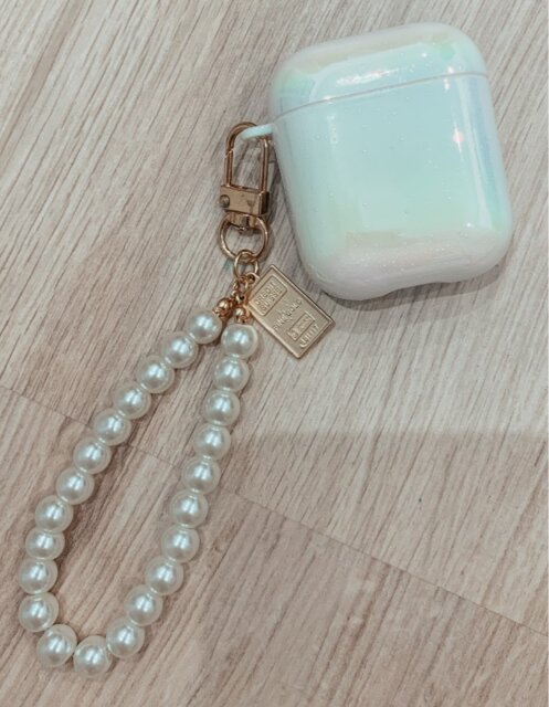 HOLOGRAPHIC PEARL AIRPODS CASE