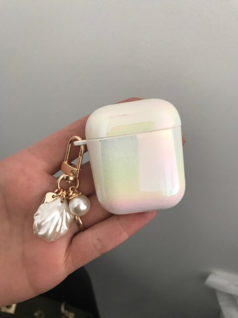 HOLOGRAPHIC PEARL AIRPODS CASE