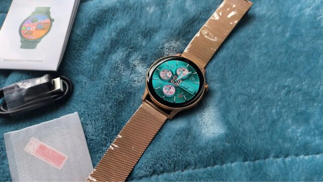 Men & Woman's Luxury Smart Watch for Android/ Apple