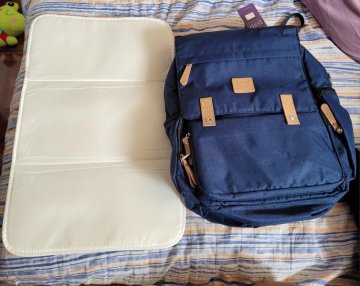 Multi-Storage Diaper Bag - The Chic Adventurer review
