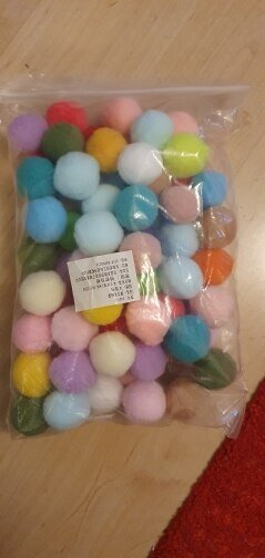 Purrfect Pom Poms