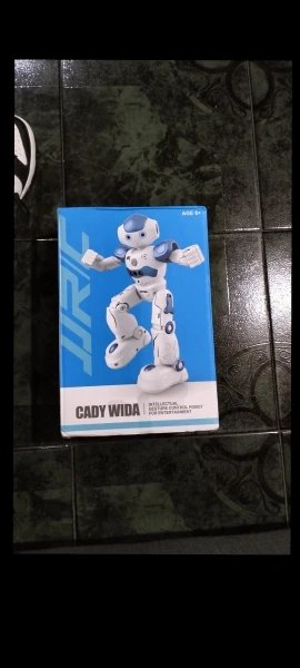 jouet robot - télécommandé