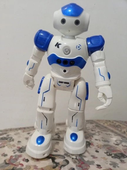jouet robot - télécommandé