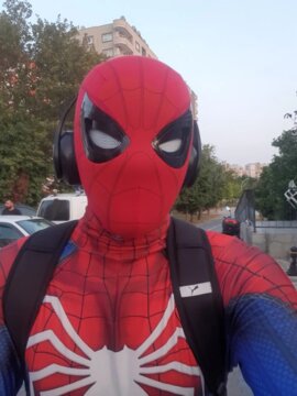 Spiderman Electronic Mask with Moving Eyes review