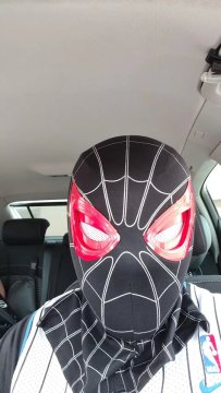 Spiderman Electronic Mask with Moving Eyes review