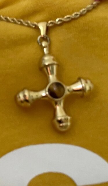Inis Necklace