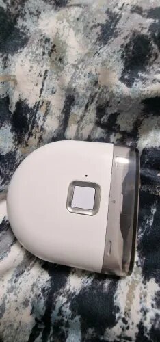 Finger nail clippers
