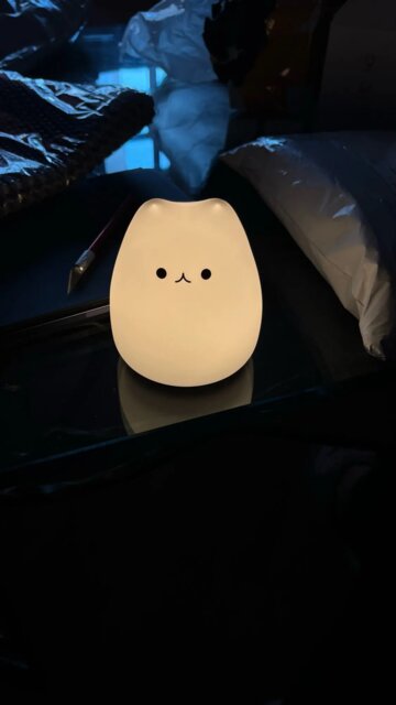 Mini Kawaii Popular Cat Baby Night Lamp 7-color Bedroom Bedside Nightlight