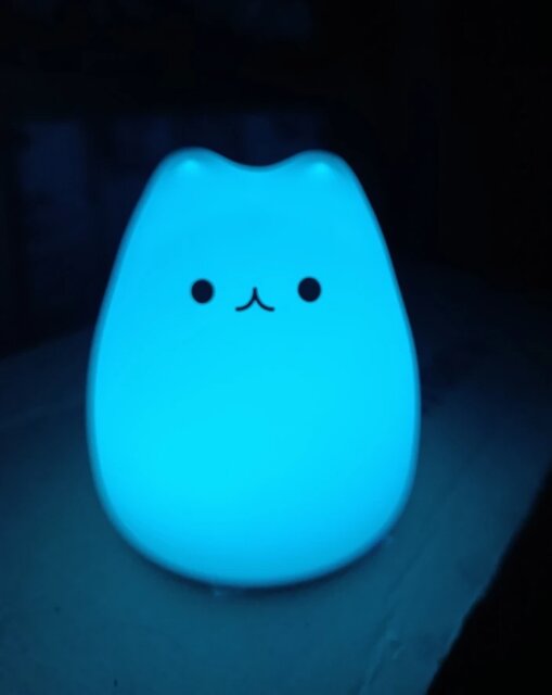 Mini Kawaii Popular Cat Baby Night Lamp 7-color Bedroom Bedside Nightlight