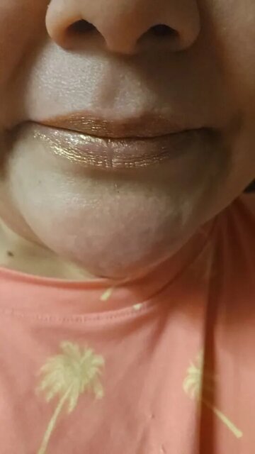 (1 + 1 Free) Diamond Shine Liquid Lipstick