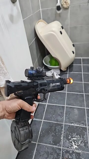 Splash Blaster Pro Gun