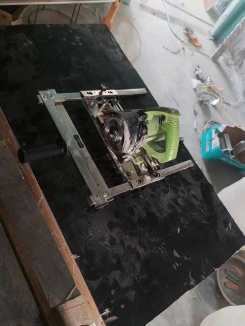 Precision Wood Cutting Guide