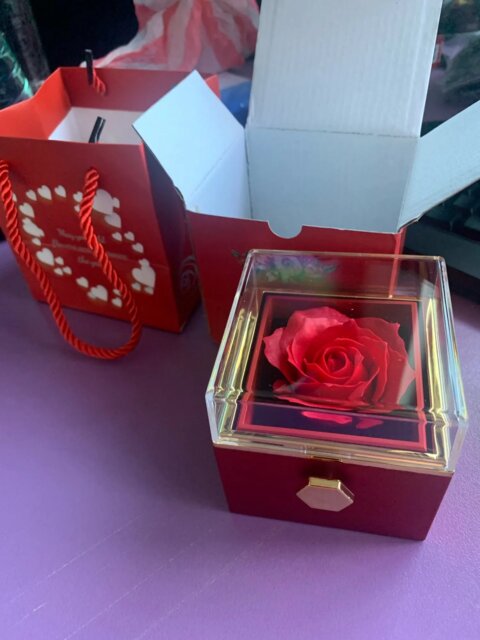 Eternal Rose Box - W/ Engraved Necklace & Real Rose