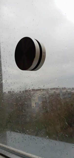 StickyBeat Speaker