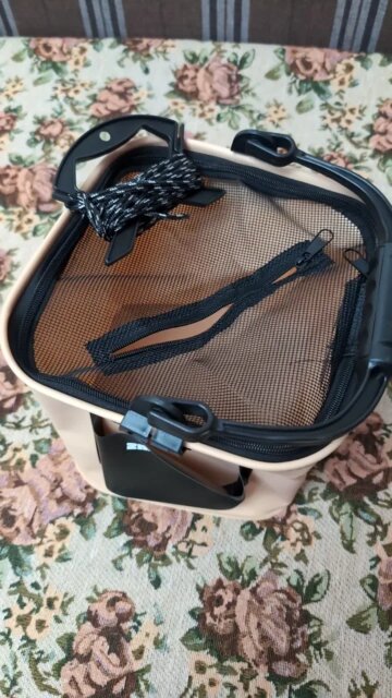 Portable Foldable Fishing Bucket EVA Live Fish Container with Rope 8-13L