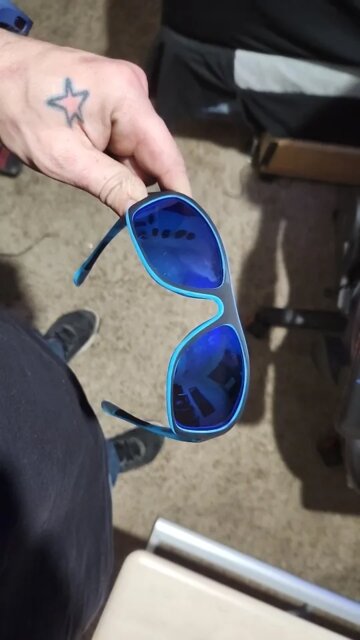 AdventurePro Polarized Fishing Sunglasses with UV400 Protection 🎣🕶️