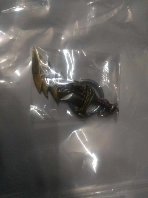 GOD OF WAR KEYCHAINS (Shield - Leviathan axe - Blades of chaos )
