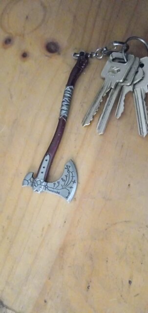 GOD OF WAR KEYCHAINS (Shield - Leviathan axe - Blades of chaos )