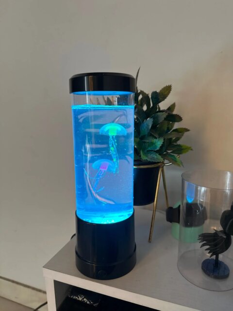 Velaro™ JellyGlow - Colorful Jellyfish Lamp