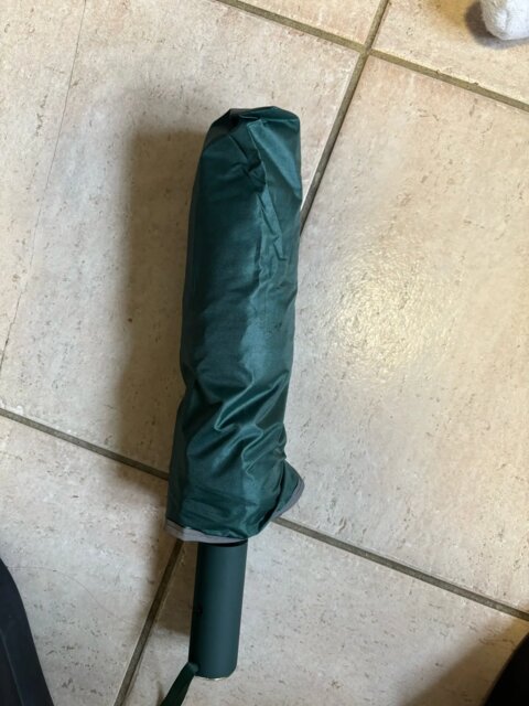 Hybrella™ - Reverse Close Umbrella