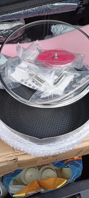 Marmite en inox 32cm.