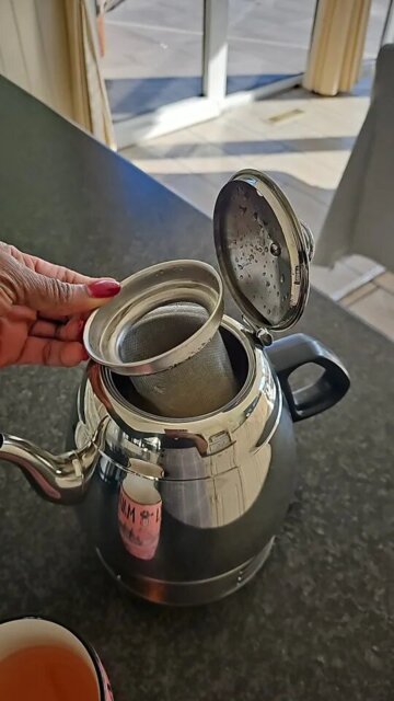 Bouilloire à eau, Théière avec filtre en inox.