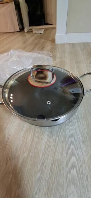 Marmite en inox 32cm.