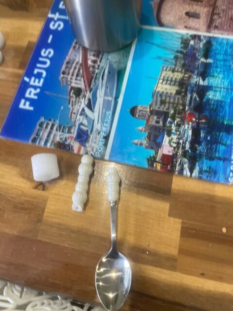 Couverts en inox chic perlé, 4 pièces