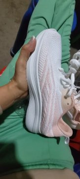 Women's Running Shoes review