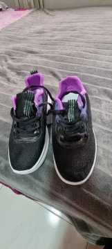 Women's Running Shoes review