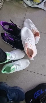 Women's Running Shoes review